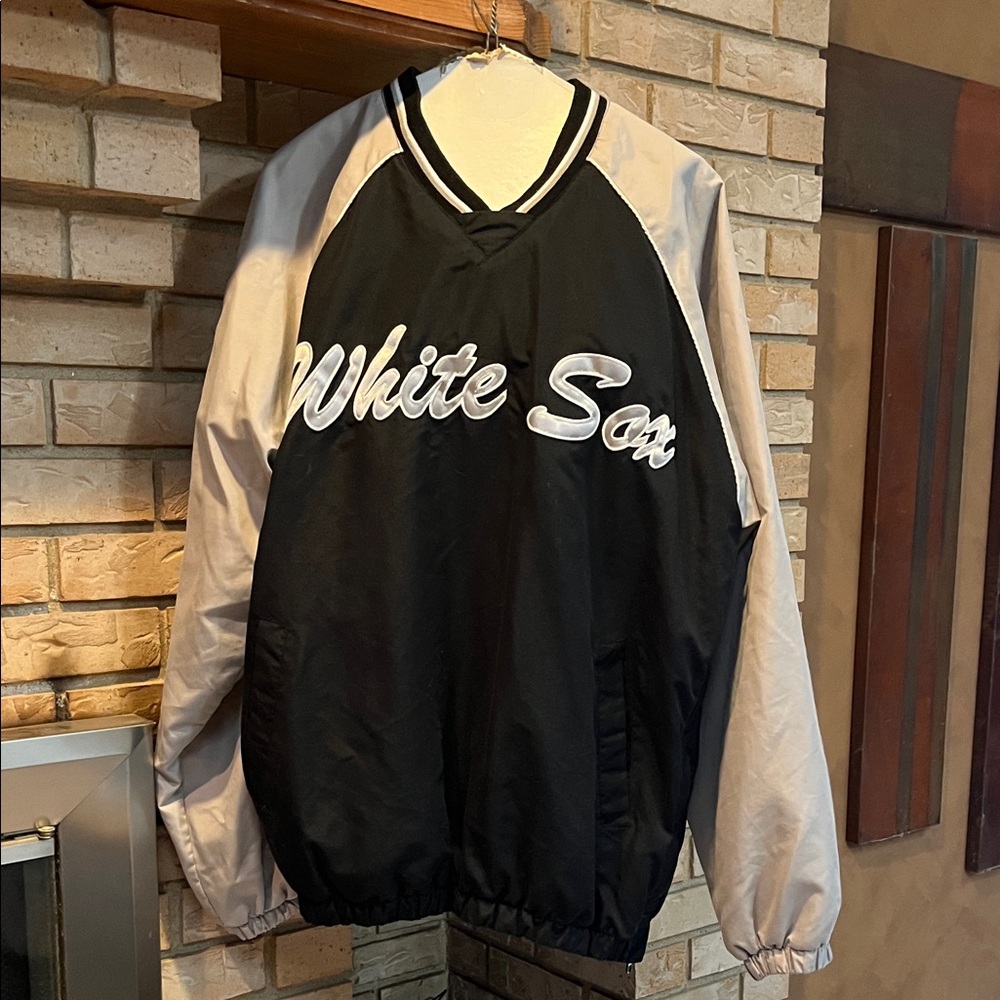 MLB Chicago White Sox Black and Gray pullover unisex Jacket